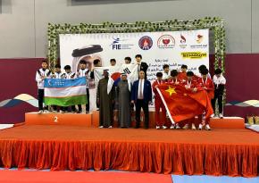 Мужская сборная команда Узбекистана по сабле стали серебряными призерами Чемпионата Азии.
